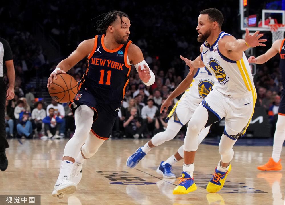 在边路接应 在边路接应